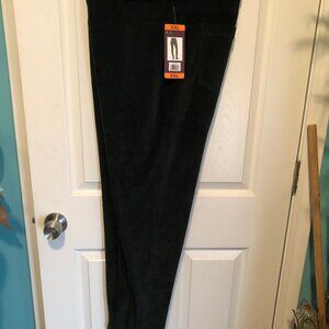 Gloria Vanderbilt XXL pull on skinny knit corduroy jeans in velvet wine.